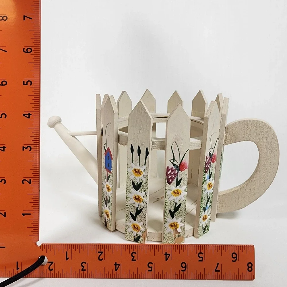 VINTAGE‎ Home Interiors & Gifts White Picket Fence Floral Basket Watering Can